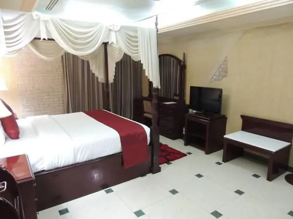 Oriental Corner Hotel