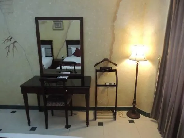 Oriental Corner Hotel